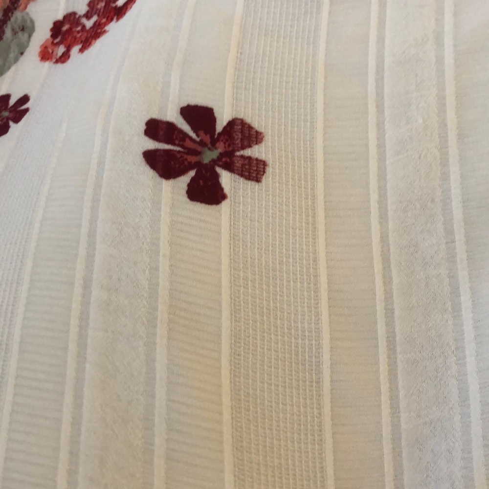 Maurices Womens Shirt. SZ 2X. - Picture 8 of 8